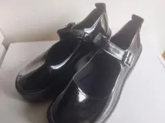 SHINE 黒ローファー