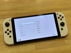 Nintendo Switch (有機ELモデル) (ケース2種・カバー付き)