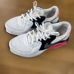 NIKE AIR MAX スニーカー ホワイト ブラック ピンクのサムネイル