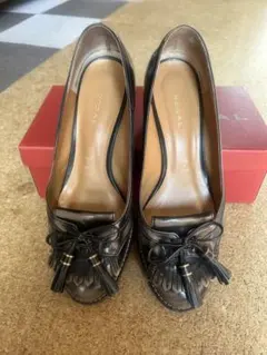 ⭐︎最終値下げ⭐︎REGAL マーブル模様フリンジパンプス