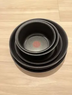 【値下げしました】Tefal 鍋・フライパンセットのサムネイル