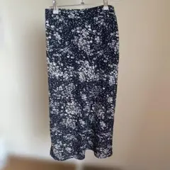 美品✨Ｎ. 花柄タイトスカート 黒と白