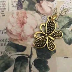 ペンダントヘッド