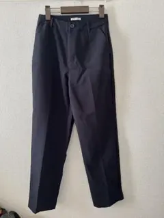 黒 テーパードパンツ S サイズ