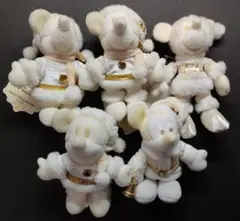 東京ディズニーリゾート　クリスマス　ミッキー　ぬいぐるみバッジ　セット