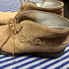美品！　シャネル　CHANEL ベージュ スエード レースアップシューズ37.5のサムネイル