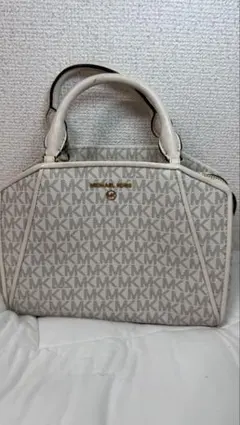 Michael Kors MKロゴハンドバッグ