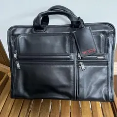 美品】 TUMI 96160D4 拡張式 大容量 フルレザー ブリーフケース - メルカリ