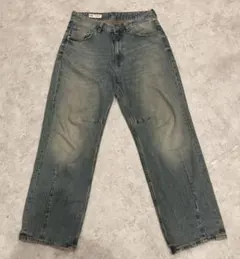 ZARA SUPER BAGGY FIT JEANS