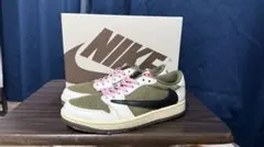 Travis×NIKE Air Jordan 1 Low OG SP 26cmのサムネイル