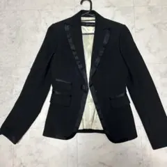 ブラック テーラードジャケット