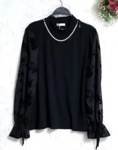 底値✨️最安値　4Lトップス　大きいサイズトップス　シースル花柄トップス