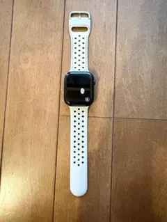 【週末大幅値下げ】Apple Watch series 8 GPSアルミ45mm