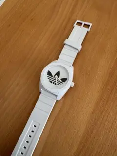 アディダス　時計