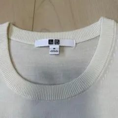 UNIQLO メリノクルーネックセーター オフホワイト Mサイズ