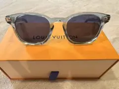 LOUIS VUITTON クリアブルー サングラスのサムネイル