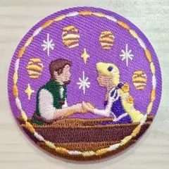 ②ラプンツェル 刺繍缶バッジビスケット