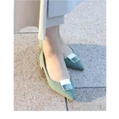 【ランダ】2WAYソフトクリアパーツポンテッドトゥパンプスのサムネイル