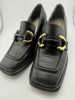 【美品】oriental Traffic バックル付きパンプス 23.5