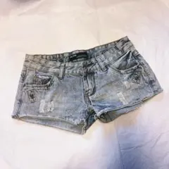 平成ギャル　Y2K ダメージデニムショートパンツ