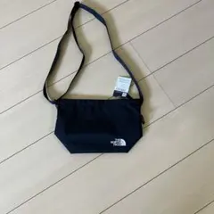 小さいショルダーバッグ