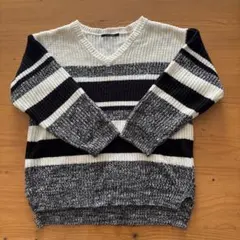 one way ボーダーVネック ニットセーター