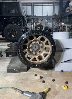 ビードロックホイール 17インチ F350 F250 エクスカージョン - メルカリ