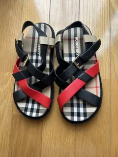 2026年最新】BURBERRY キッズシューズの人気アイテム - メルカリ