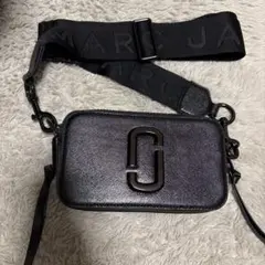 MARC JACOBS ブラック ショルダーバッグ