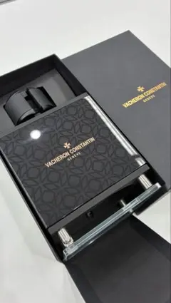 VACHERON CONSTANTIN ウォッチワインダーのサムネイル