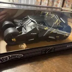 Hot Wheels バットモービル 1/64