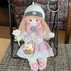 ハンドメイドドール♡カントリードール♡キーホルダー♡チャーム♡女の子