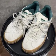 送料無料 adidas GAZELLE ガゼル スニーカー 24cm