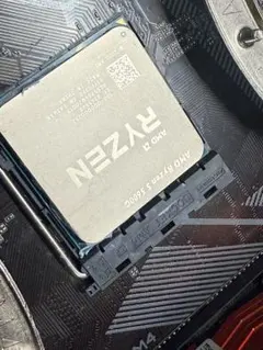 ★AMD Ryzen 5 5600G CPU 中古動作品(純正クーラー付き)★ Ryzen 5 5600G 動作確認済 美品 純正クーラー付 - メルカリ
