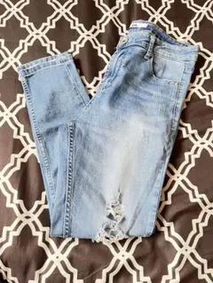 GRL ダメージデニム