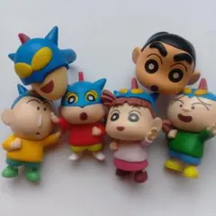 クレヨンしんちゃん フィギュアセット 　アクション仮面　ガチャ　カプセルトイ