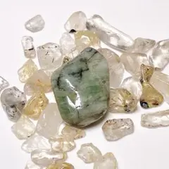 【霊石天然石】エメラルド