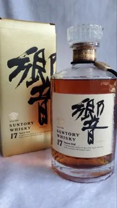 古酒【響17年 700ml】新品 初期 裏ゴールドのサムネイル