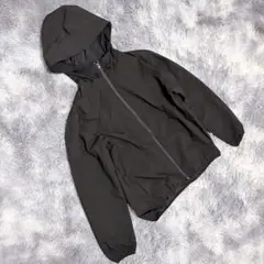 GU ジーユー（XL）ジップパーカー 軽量 ブラック メンズ シンプルのサムネイル