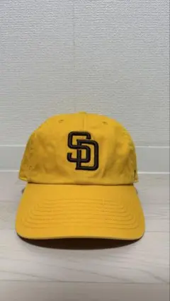 ベースボールキャップ