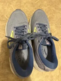 Brooks Cushion ランニングスニーカーのサムネイル
