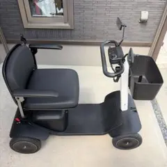 WHILL Model F 電動車椅子 ウィル 総走行距離 252km - メルカリ