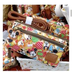 希少 ショルダーポーチHAPPY BIRTHDAY MICKEY&MINNIE
