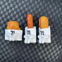 セブンイレブン　まちぼうけ　ななチキ BIGポークフランク　アメリカンドッグ