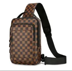 ブラウン　メンズ ボディバッグ ショルダーバッグ チェック 斜め【新品未使用】