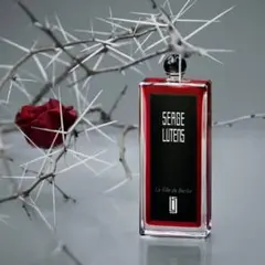 Serge Lutens La Fille de Berlin 香水のサムネイル
