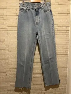 【パウリスタ様専用】新品　ストレートデニムのサムネイル