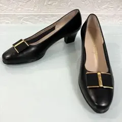 美品 フェラガモパンプス MADONIE ブラック ヴァラリボン 希少 24cm