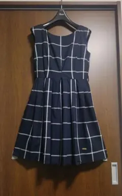 ■ブルーレーベルクレストブリッジ★綺麗★ワンピース