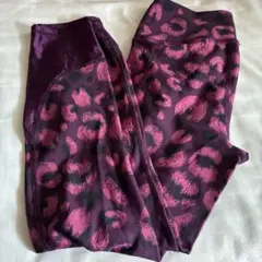 アンダーアーマー　ヒョウ柄　レギンス
